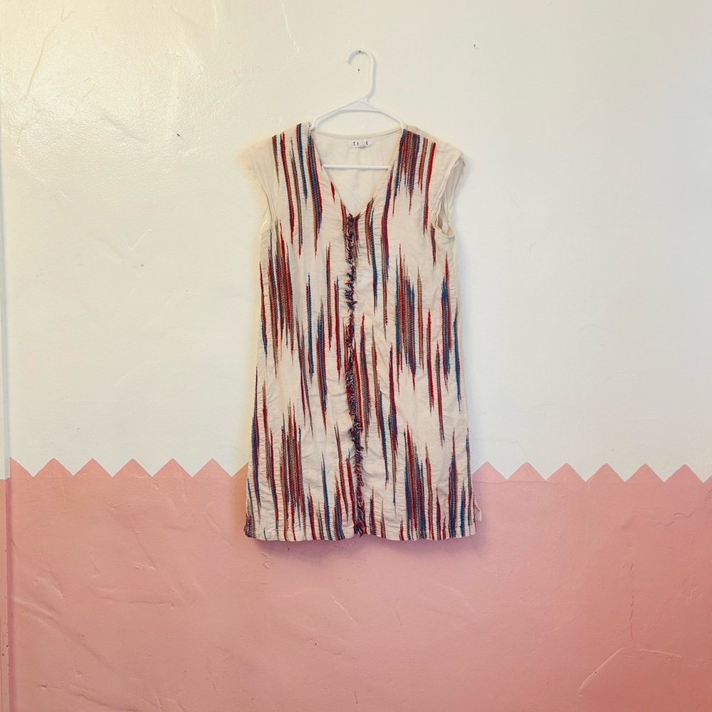 Anthropologie THML modern embroidered tunic